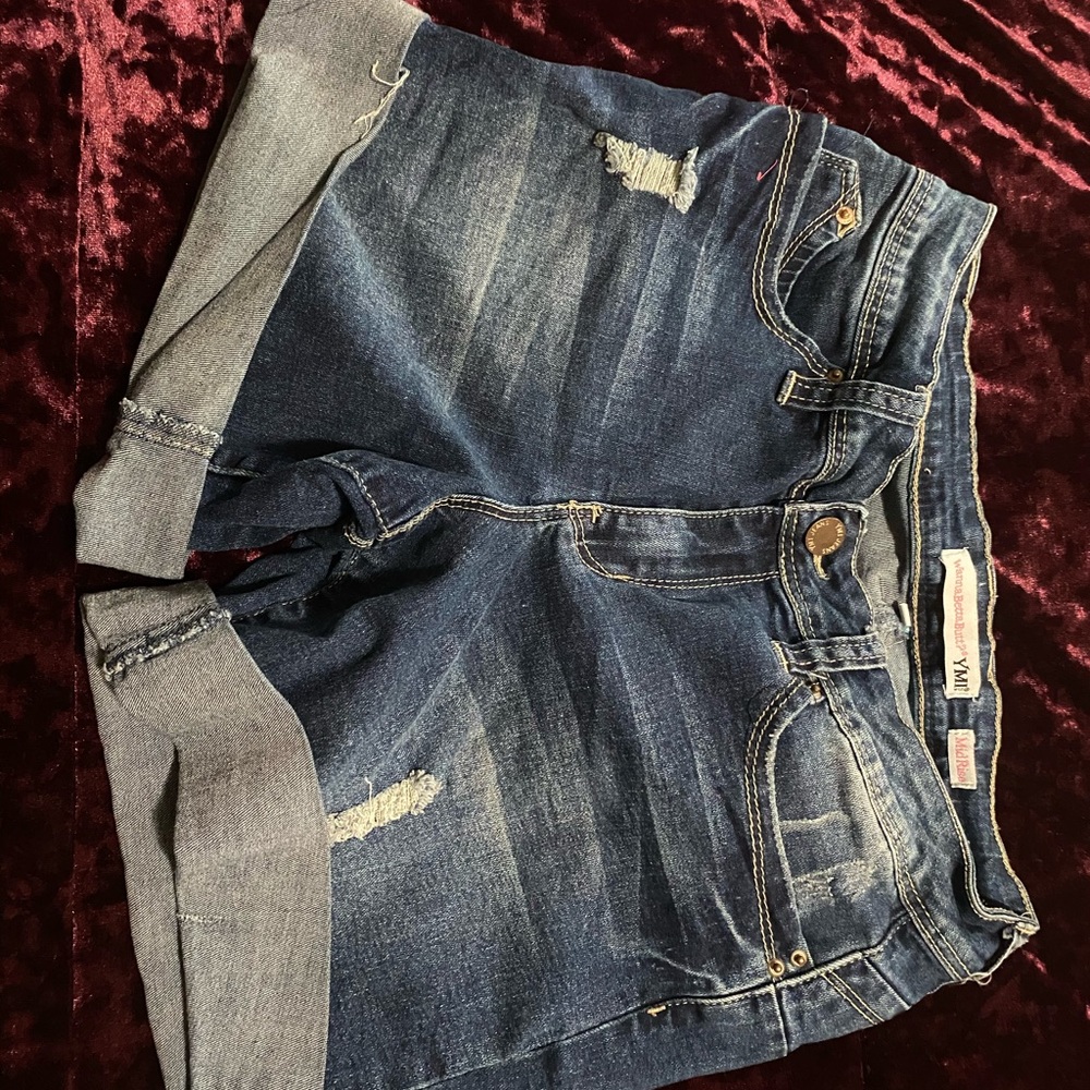 Jean Shorts Ripped